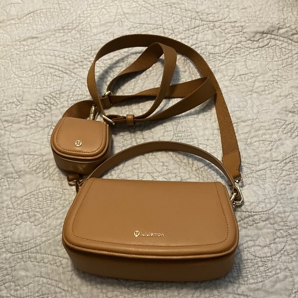 lululemon athletica Camel Crossbody Bag with Mini Pouch - Picture 1 of 8